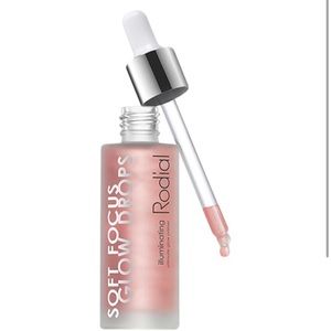 Rodial soft focus glow drops